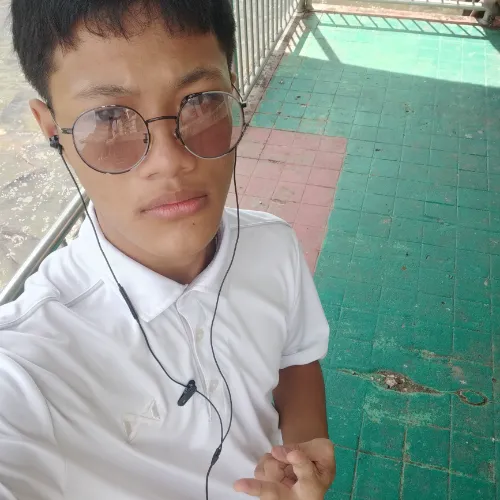 @Pvnnax_
